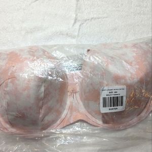 New TORRID Pink & White  Tie Dye Cotton SEXY T-Shirt Underwire Bra 38H